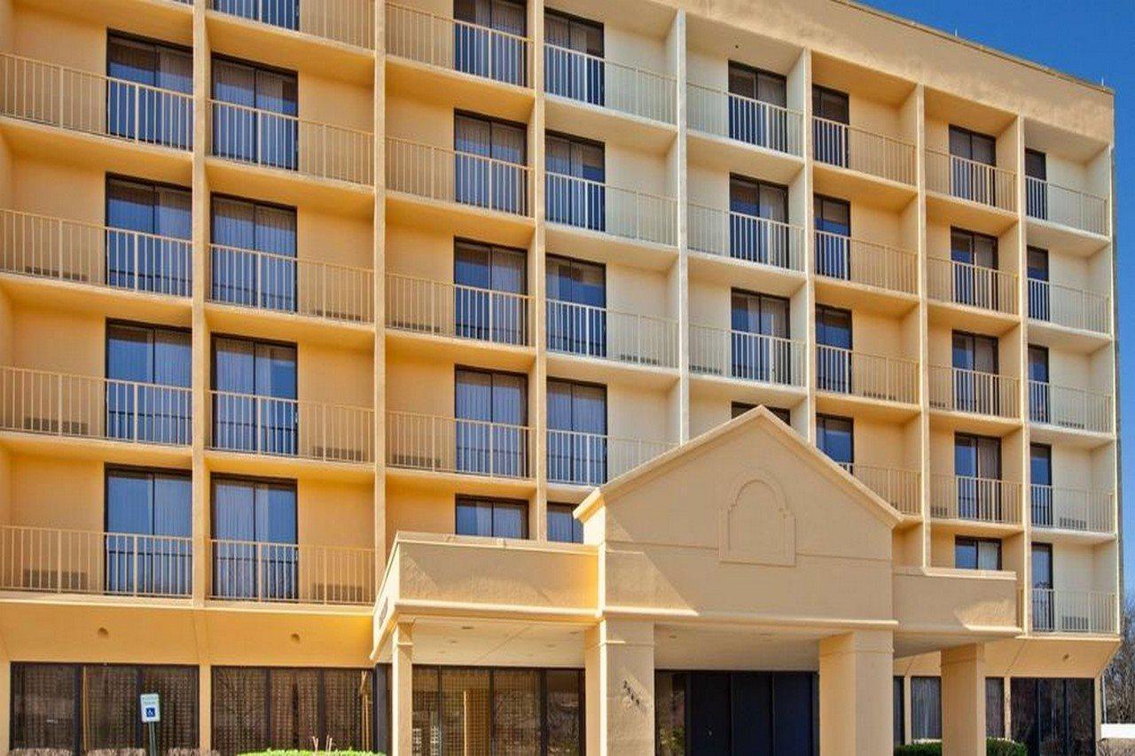 La Quinta By Wyndham Nashville Airport/Opryland Екстериор снимка