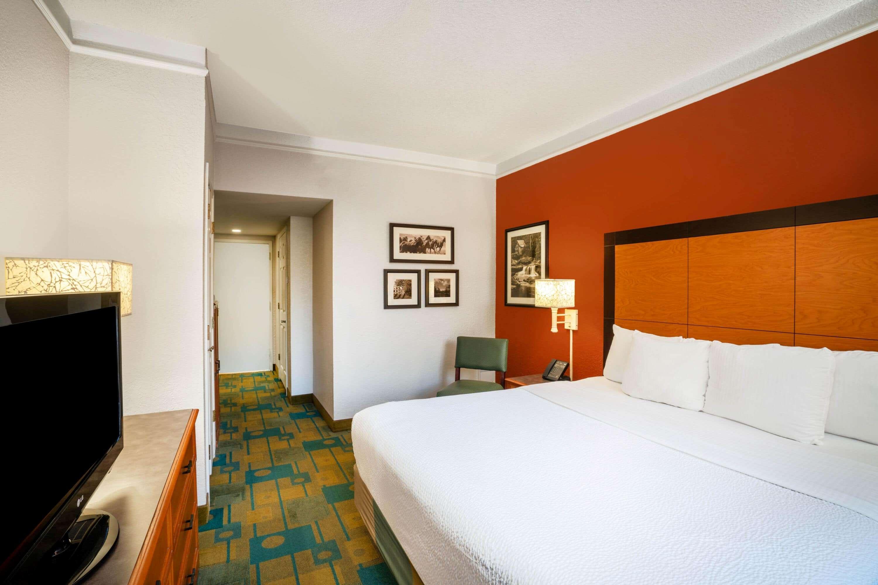 La Quinta By Wyndham Nashville Airport/Opryland Екстериор снимка