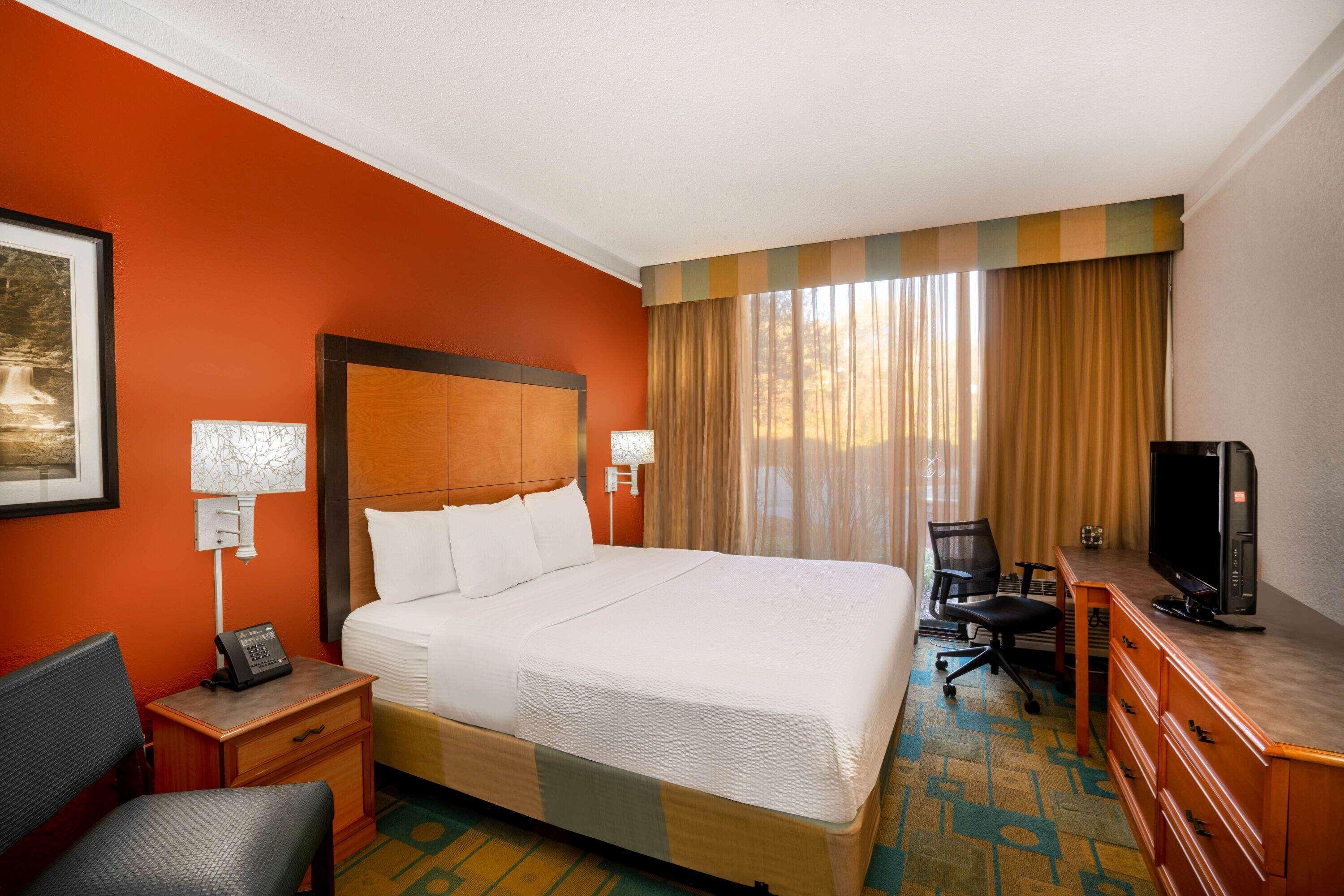 La Quinta By Wyndham Nashville Airport/Opryland Екстериор снимка