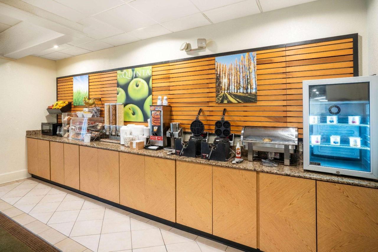 La Quinta By Wyndham Nashville Airport/Opryland Екстериор снимка