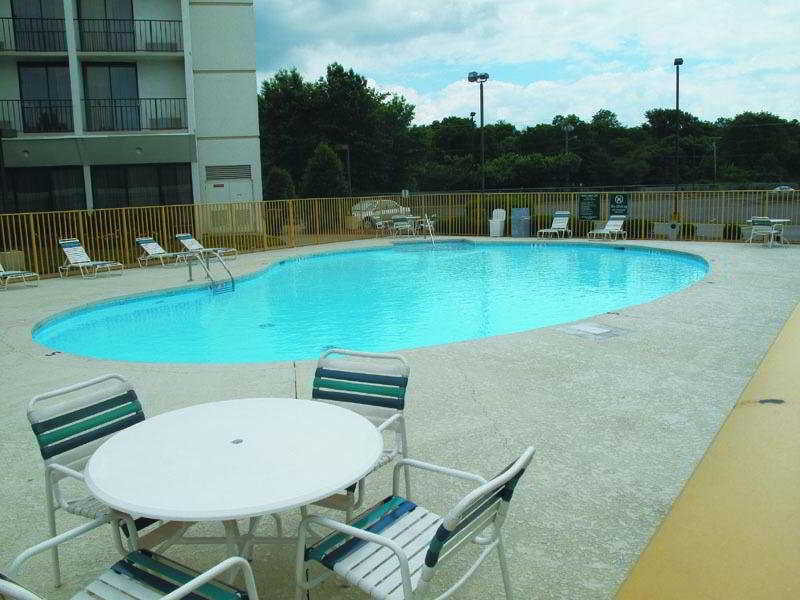 La Quinta By Wyndham Nashville Airport/Opryland Екстериор снимка